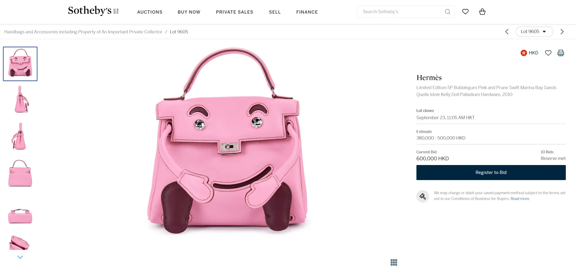 Sotheby網上競投Hermès Kelly Doll Marina Bay Sands 限量版（2010年）(資料來源：Sotheby官方網站)