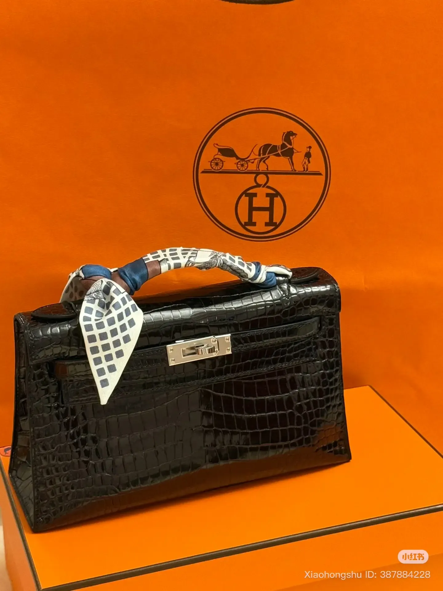 網民分享Kelly Pochette（Mini Kelly）。(資料來源：小紅書)
