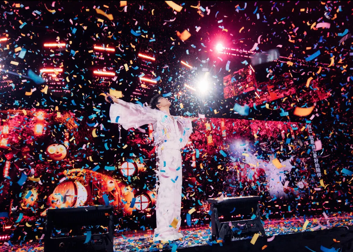 周深2025「深深的」巡迴演唱會·香港站 跨年紀念場 (一文睇清：售票安排+優先搶飛+歌單+交通+禁帶物品)(持續更新-優先購票安排)