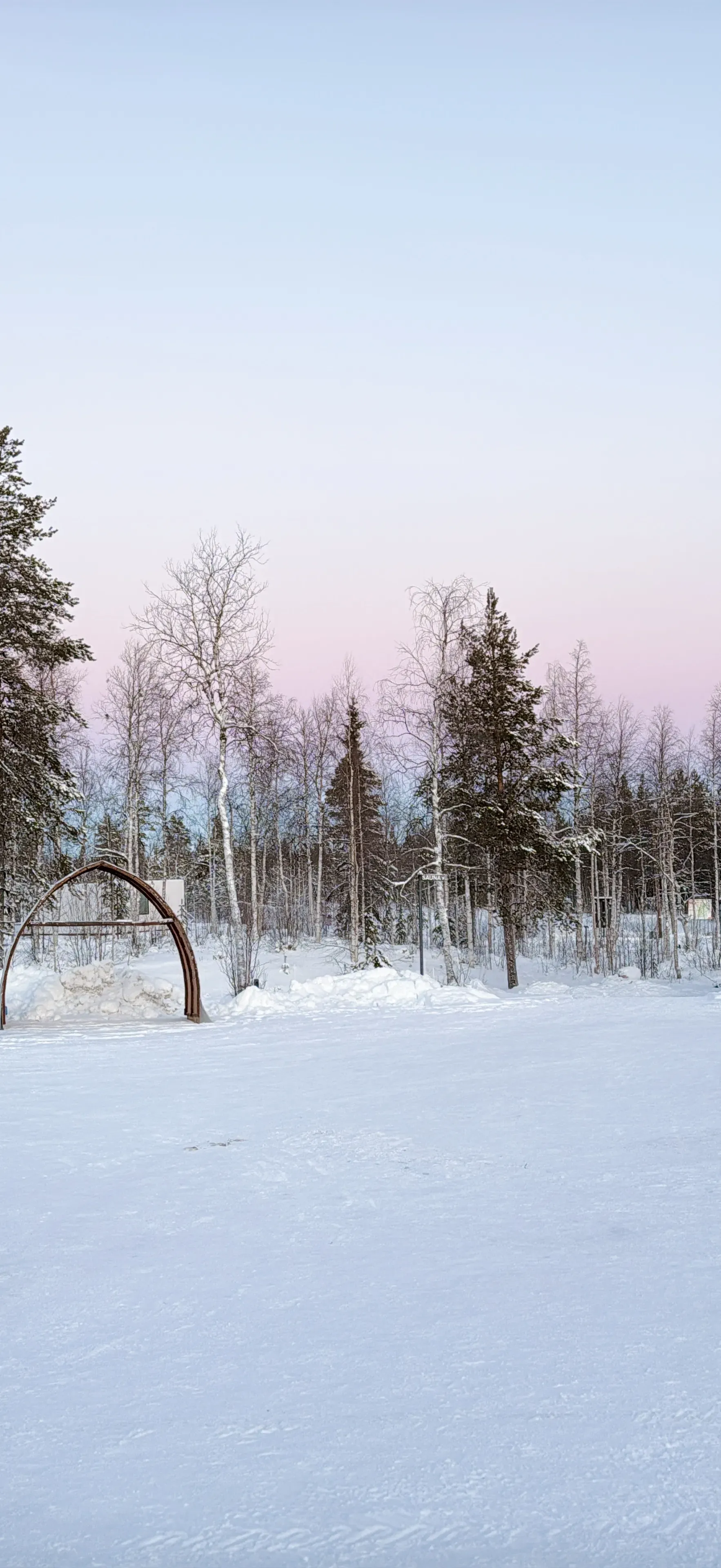 芬蘭Levi玻璃屋|漫天星空 Jacuzzi 北極光舞動 馴鹿陪食飯✨❄️💑