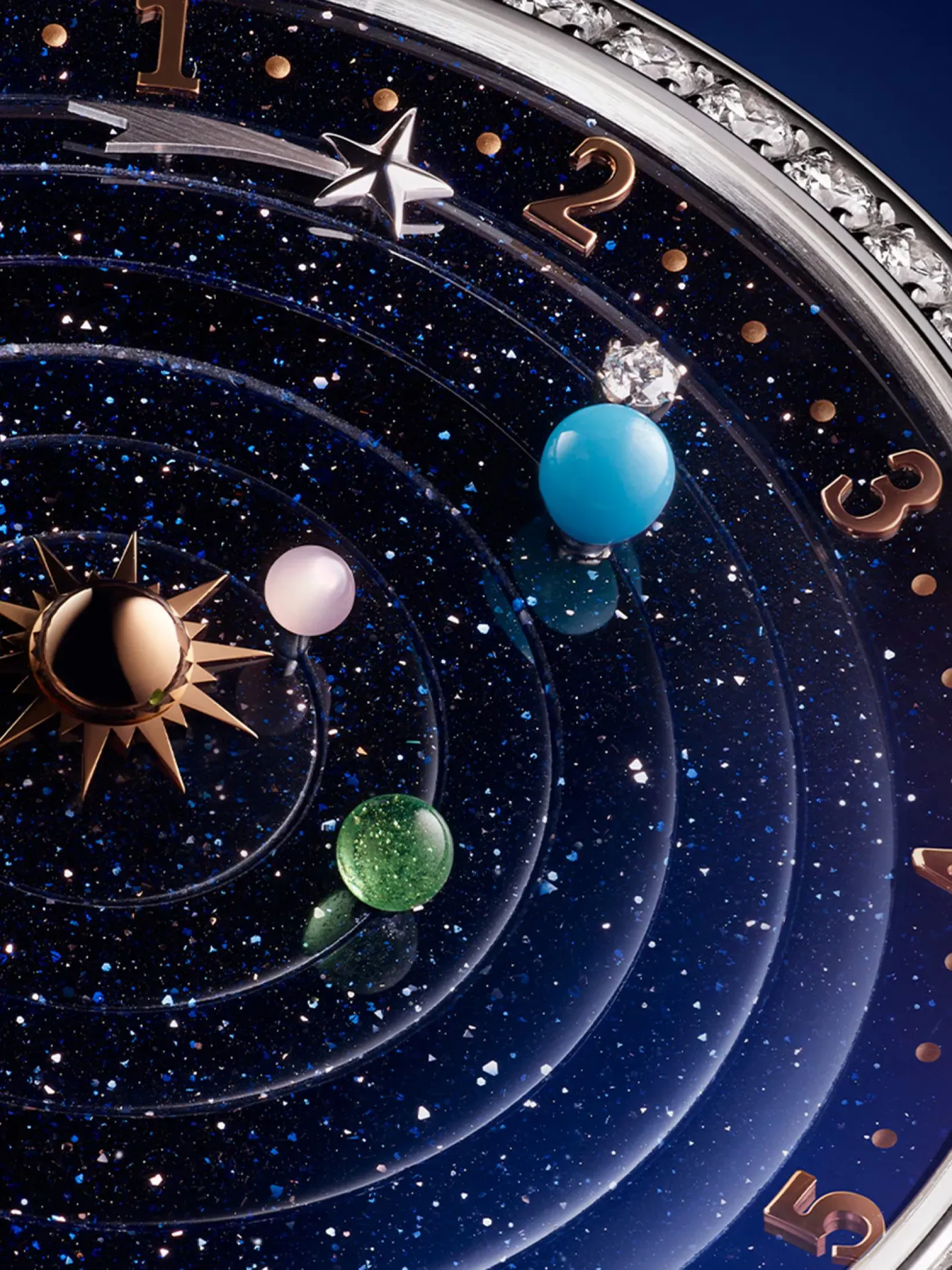 Lady Arpels Jour Nuit 腕錶,以 24 小時圓盤呈現晝夜變化