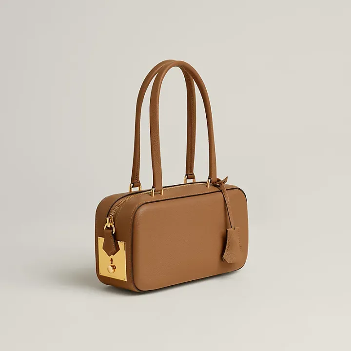 Hermès|Faubourg Express 無 Logo 手袋解析：設計定位、容量實用度與外形爭議