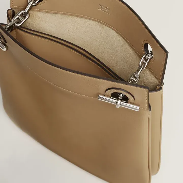 Hermès|Poche Cliquetis HK$60,700 與 Aline Mini 全皮版的設計與定位比較